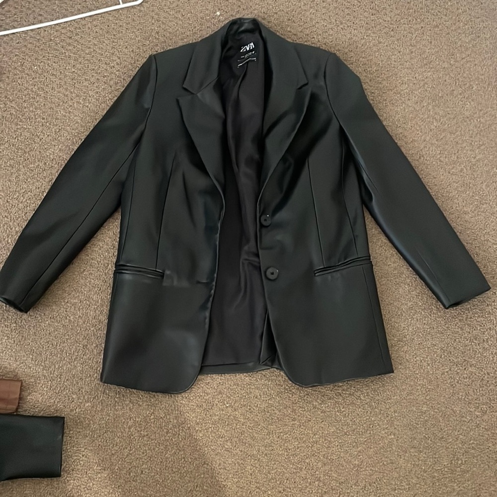 Oversized leather jacket